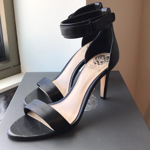 Vince Camuto Carala sandals - Picture 2 of 4